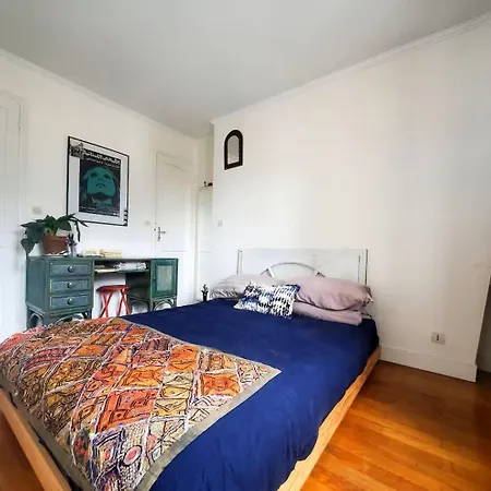 Artistic Flat In The Center Of The Marais Apartment Paris